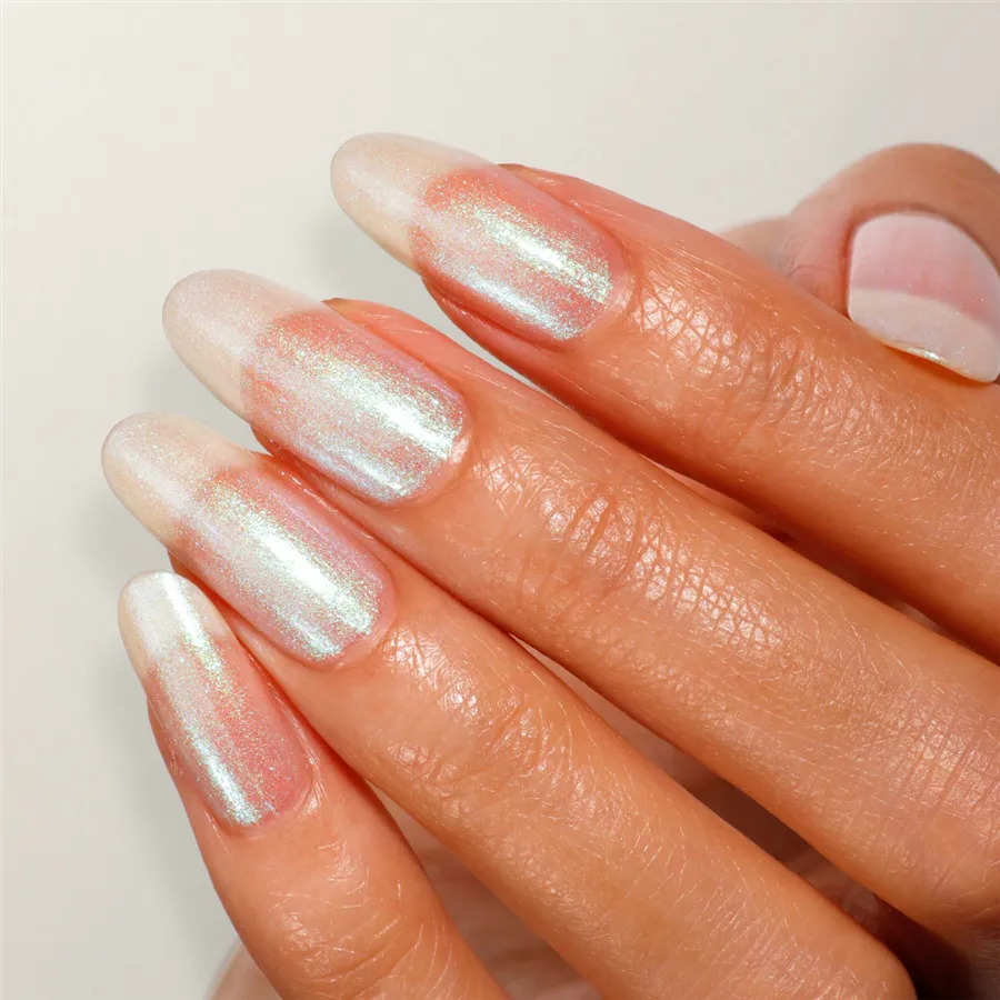 LONDONTOWN kur Shimmering Nail Highlighter Stardust lak na nechty rozjasňujúci